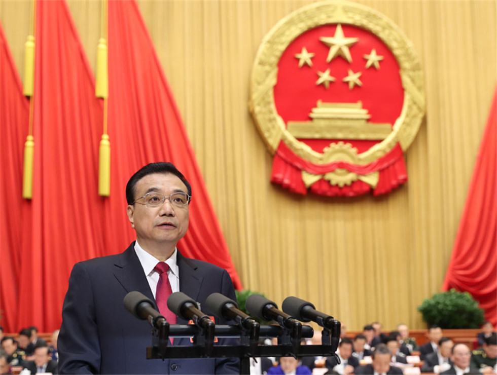 十二屆全國人大五次會議開幕，李克強作政府工作報告