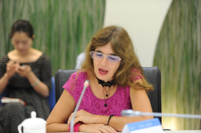 弗朗索瓦?羅伊：世界文學中寄寓著共通的人性人類基本人性相似，創造性寫作是普世行為。文學作品被翻譯成任何語言，都能獲得相應認可。[詳細]