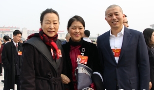 全國政協委員奚美娟、遲子建、畢飛宇