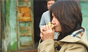 董宏君：深情、深入、深思、深遠