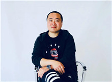 知白：萬千錯處，終有真我《長寧帝軍》和我之前寫過的東西完全不同，有了質的飛躍。別人問我，寫書十幾年后才有了這樣的成績和轉變，你是怎么悟到的？[詳細]