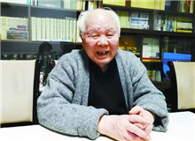 【李國文】	王　雪丨《得法而努力地耕耘——一篇手稿檔案中的李國文》；	席思宇丨《“作家是屬于他那個時代的”》。