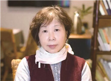 【王旭烽】	曾鎮南丨《茶煙血痕寫春秋——略論<茶人三部曲>》；	魏麗敏丨《茶要慢慢品——重讀<茶人三部曲>》。