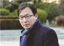 【李　洱】	沈杏培丨《李洱小說中的“費邊幽靈”》；	鐘　媛丨《李洱的文學觀與<應物兄>的接受》。