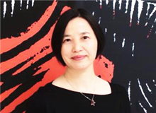 浙江文藝出版社：讓多介質的傳播成為彰顯文學價值　　浙江文藝社以出版高品位、高格調、高質量的中外名著和學術著作而為廣大讀者所熟知。[詳細]