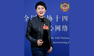 全國政協委員，中國國家話劇院一級演員張凱麗