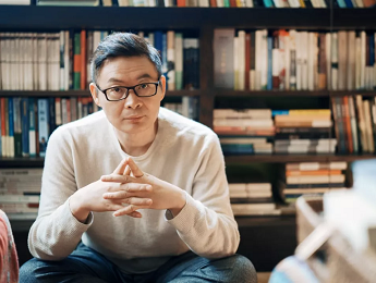 麥家：文學，為講好中國故事貢獻力量