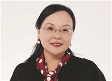 張莉談《金枝》：誠摯地直面生命中最復雜的經驗　　 邵麗非常誠摯地直面生命中那些最復雜、最難以處理的經驗和那個最難以安放的自我…… [詳細]