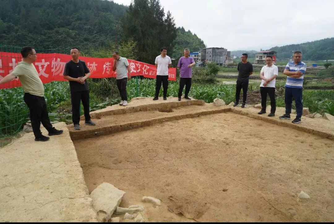 重慶市文物考古研究院考古現場
