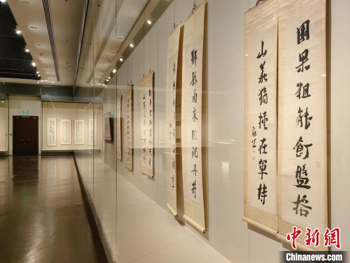 《歷史的星辰——近現代海派書法大展》在中華藝術宮(上海美術館)展出?！　≈腥A藝術宮 供圖