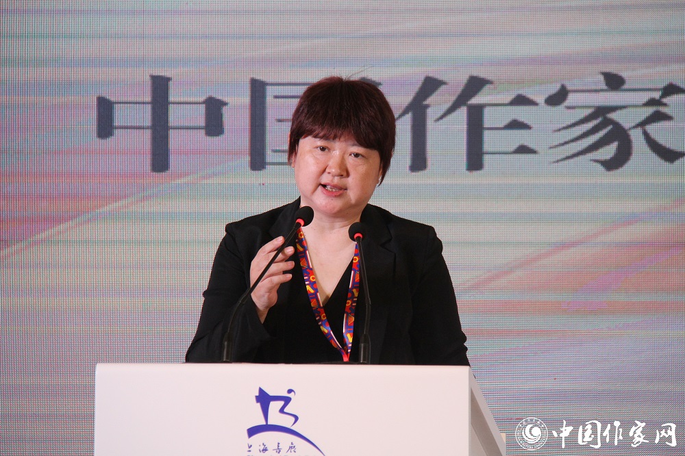 中國作協創研部主任何向陽主持啟動儀式