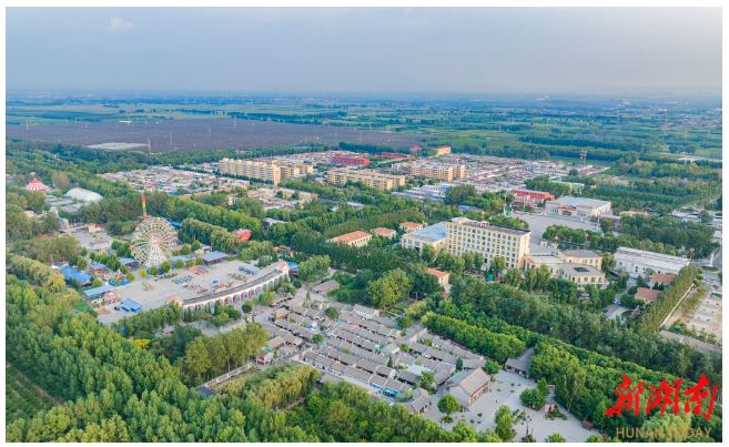 風景秀美的山西省汾陽市賈家莊村。