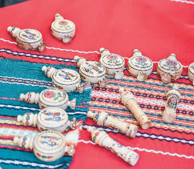 現場展示的保加利亞玫瑰香水