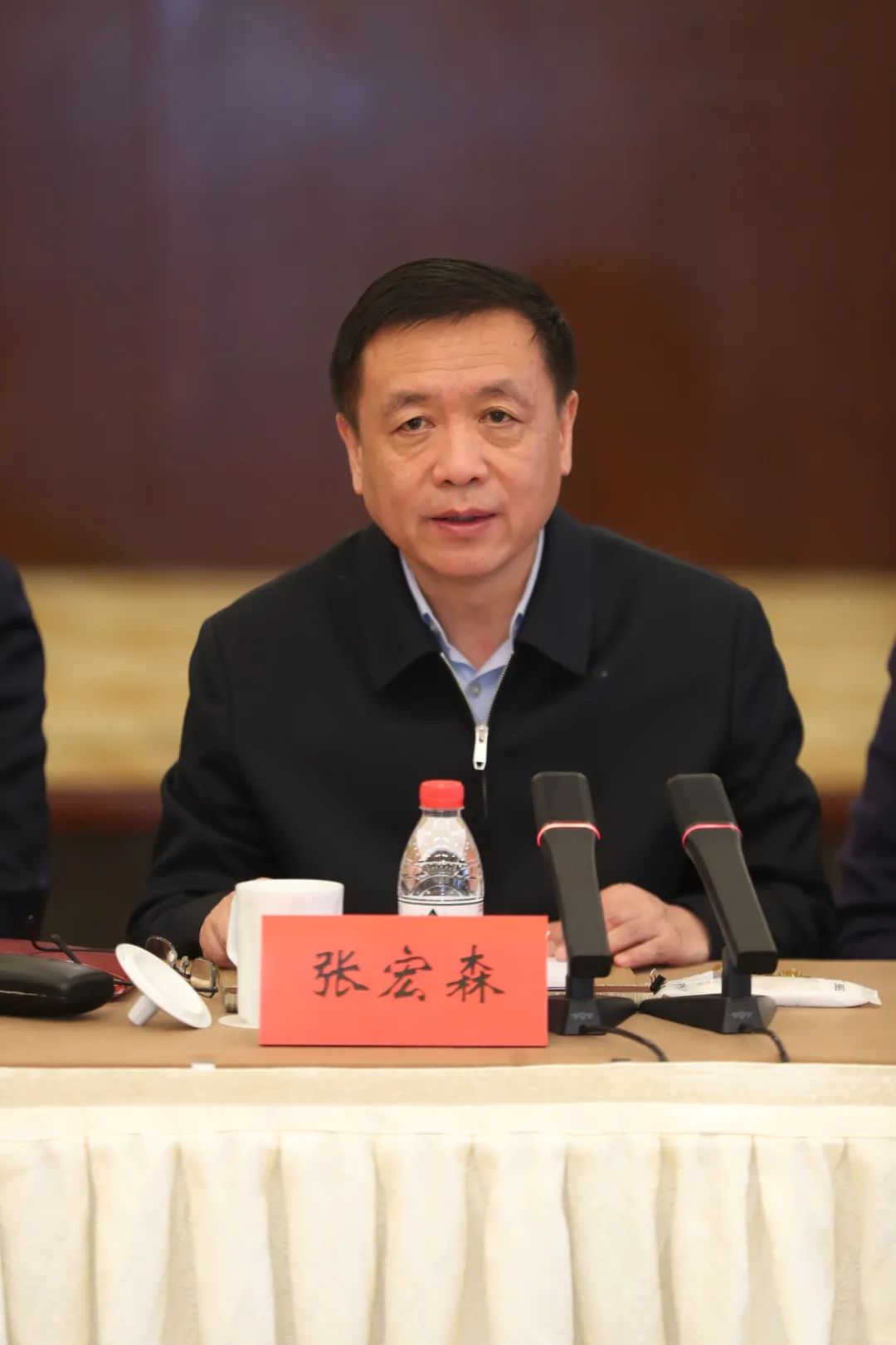 中國作協黨組書記、副主席、書記處書記張宏森講話