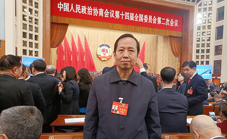 全國政協委員韓敬群