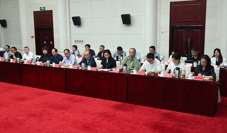 第十三屆全國少數民族文學創作駿馬獎評委