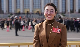 全國政協委員、北京市文聯副主席孟艷