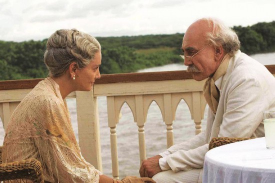 根據馬爾克斯小說《霍亂時期的愛情》改編的同名電影劇照