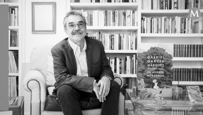 加西亞·馬爾克斯的兒子貢薩洛·加西亞·巴爾查最終決定背叛父親的遺愿，將其手稿《我們八月見》付諸出版。亞歷杭德拉·卡瓦哈爾攝影，行星出版集團圖片